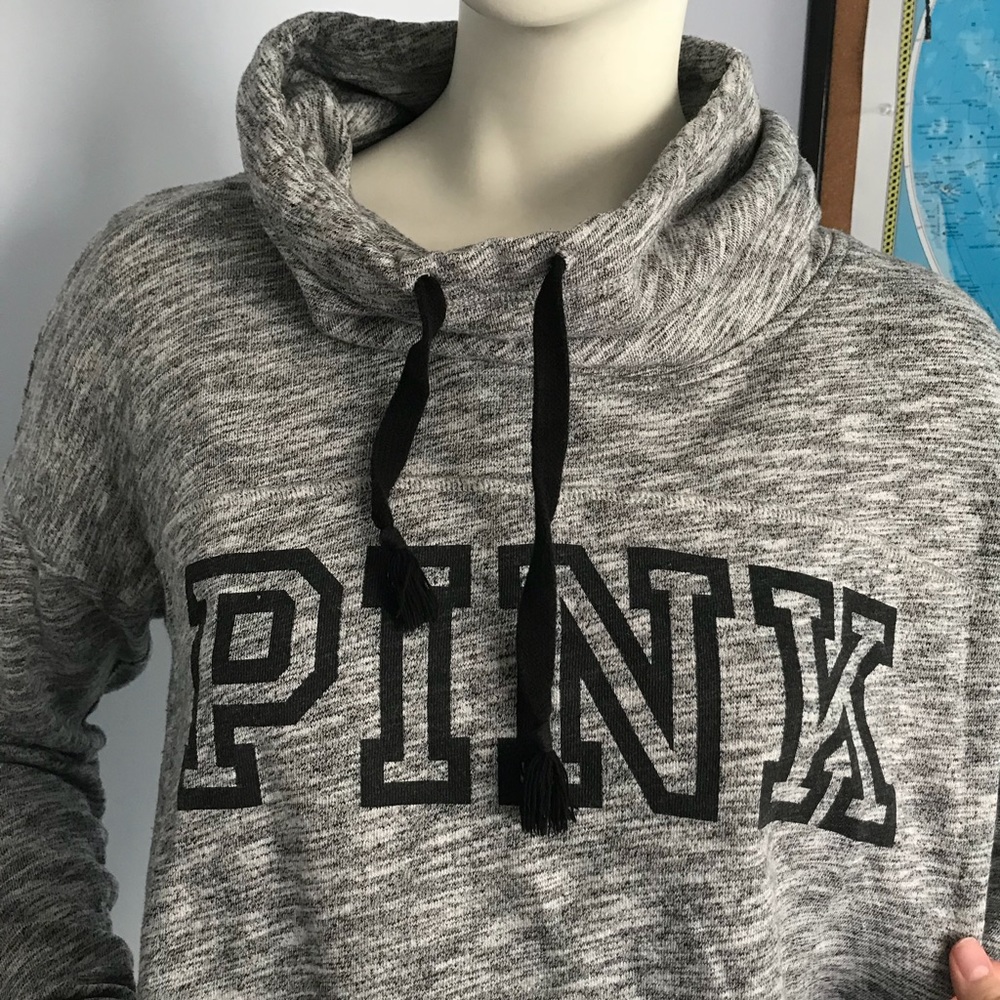 VS PINK Cozy Pull-over